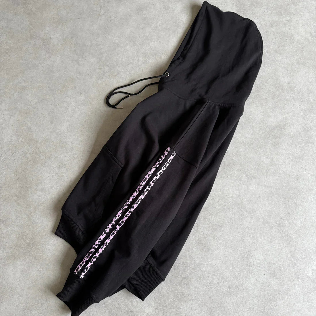 2026 Trendy Unisex Leopard Side Stripe Tracksuit Two Piece Set Men Women Oversize Grey Black Hoodie And Sweatpants Retro Waist