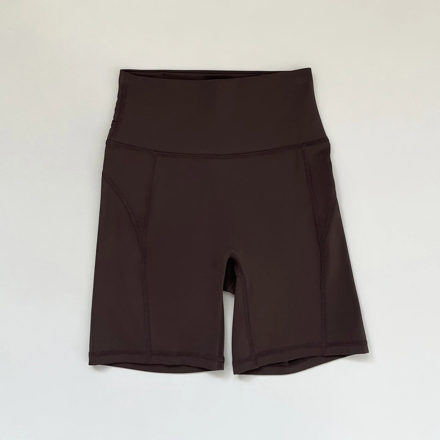 High waisted and hip lifting peach hip sports shorts for women in summer  feeling yoga and fitness pants for running and cycling