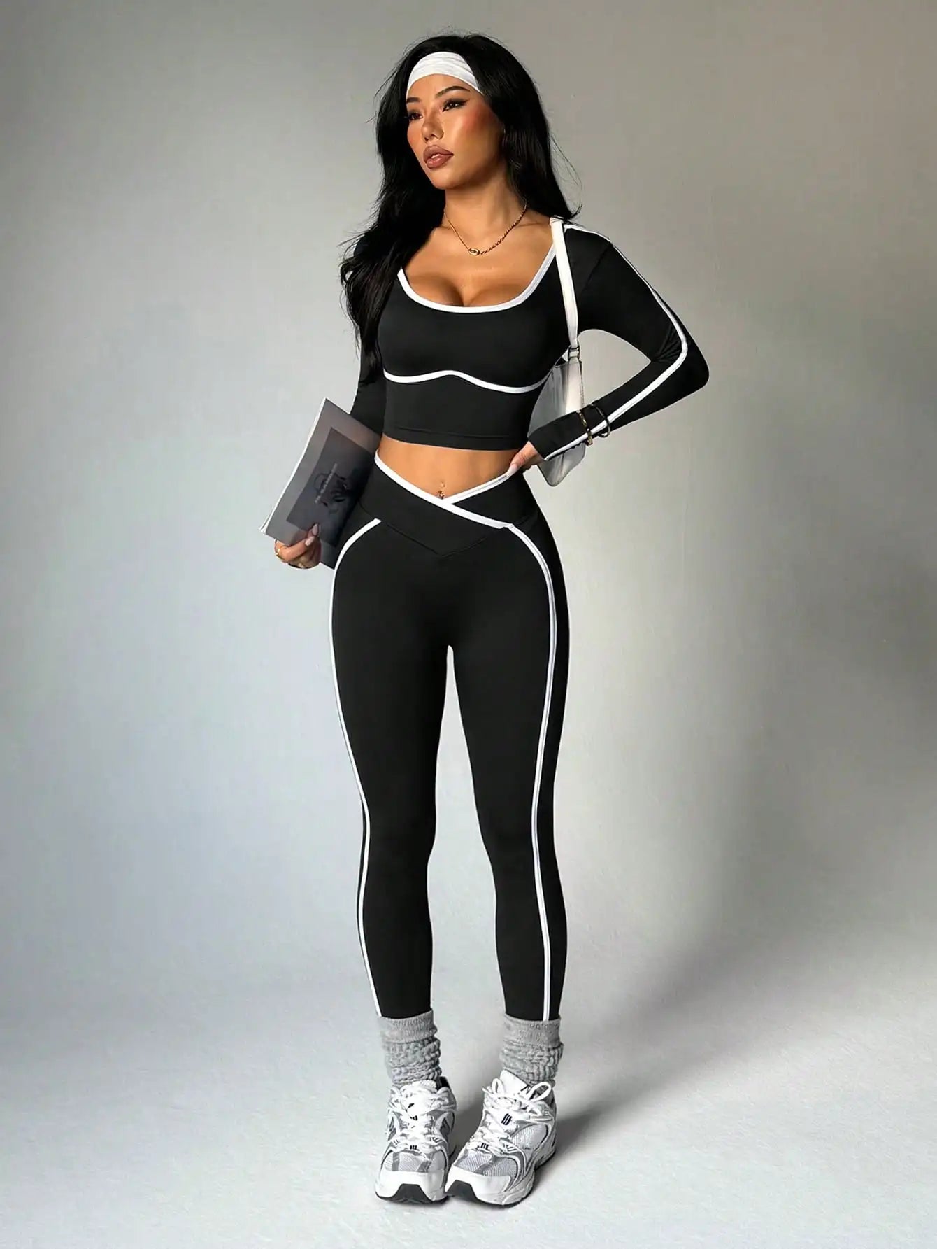Women's Fall/Winter New Arrival Round Neck Long Sleeve Yoga Top Outdoor Sports Fitness Yoga Pants