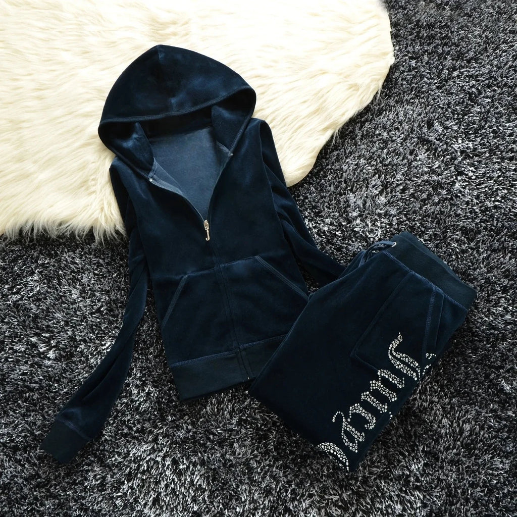 Winter Velvet Tracksuit for Women Juicy Tracksuit Heavy Duty Fleece Lined Hoodie and Pants Set | Solid Color Warm Jogger Outfit