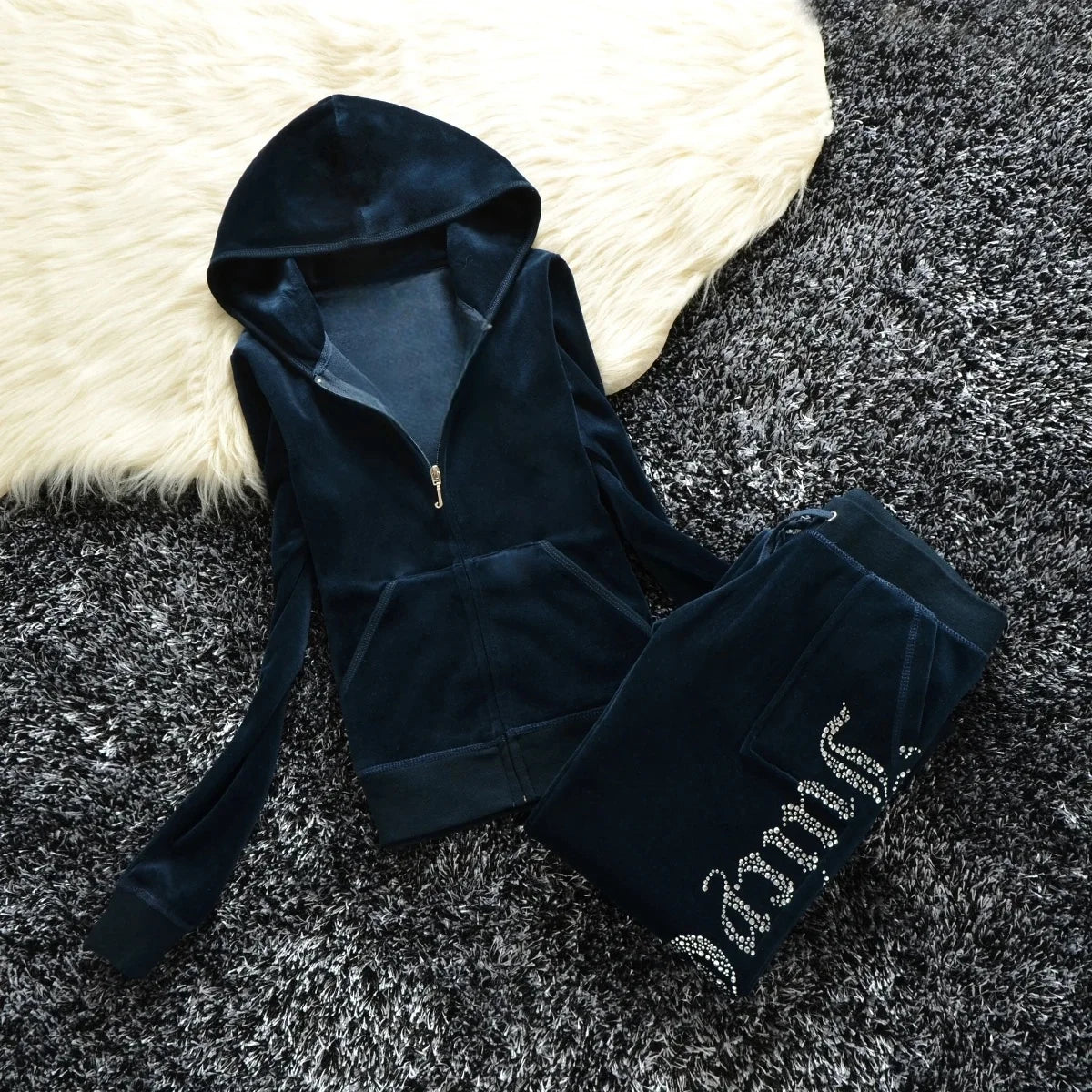 Winter Velvet Tracksuit for Women Juicy Tracksuit Heavy Duty Fleece Lined Hoodie and Pants Set | Solid Color Warm Jogger Outfit