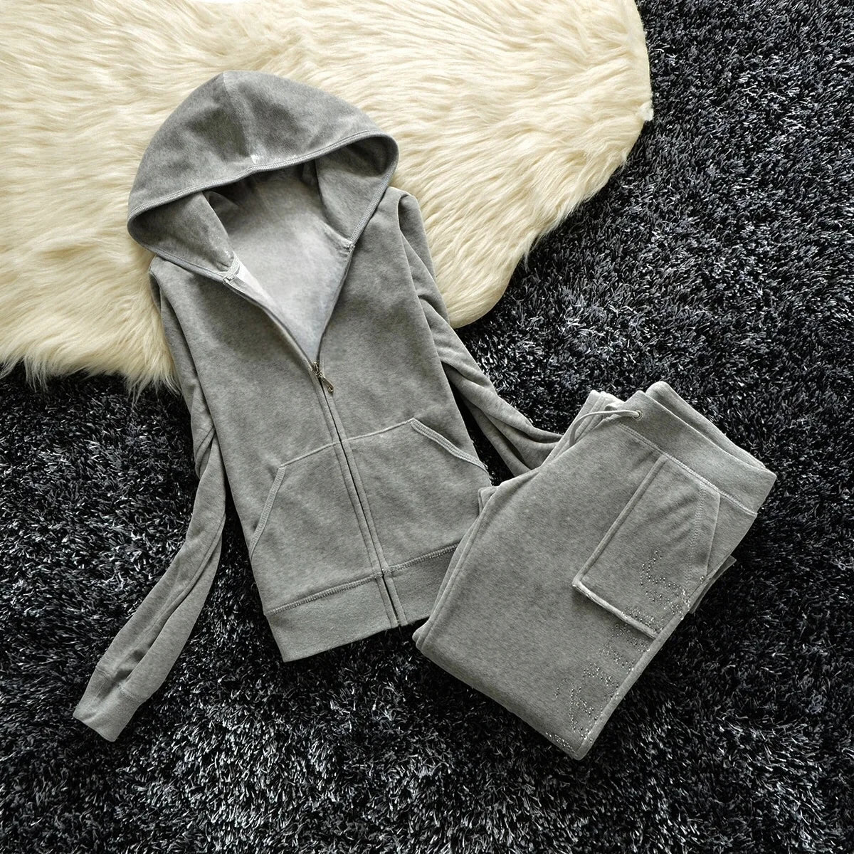 Winter Velvet Tracksuit for Women Juicy Tracksuit Heavy Duty Fleece Lined Hoodie and Pants Set | Solid Color Warm Jogger Outfit