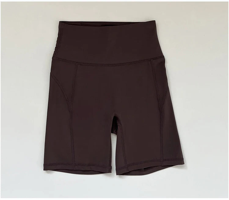 High waisted and hip lifting peach hip sports shorts for women in summer  feeling yoga and fitness pants for running and cycling